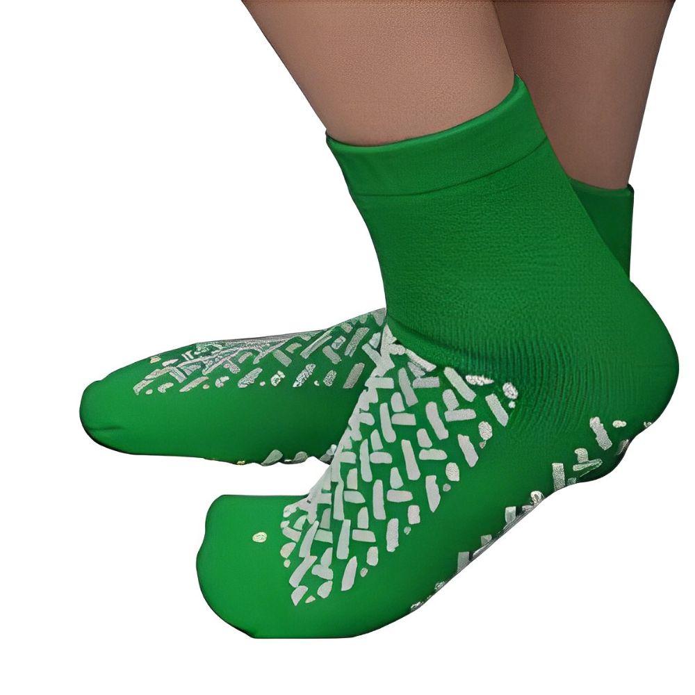 Cardinal Health NonSlip Hospital Socks with Double Sided Grips, XXL S