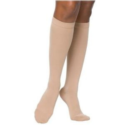 Sigvaris Select Comfort Women's Calf-High Compression Stockings Extra-Large Short, 30 to 40 mmHg Compression Size, Natural