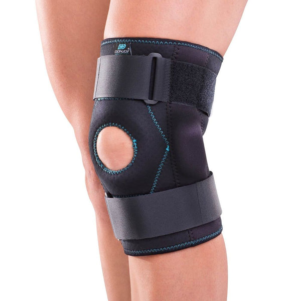 DonJoy Advantage Stabilizing Hinged Knee Wrap, 13 in to 15 in Knee, Small/Medium, DA161KB02-BLK-S,M
